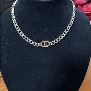 Elegant Silver Chain Necklace
